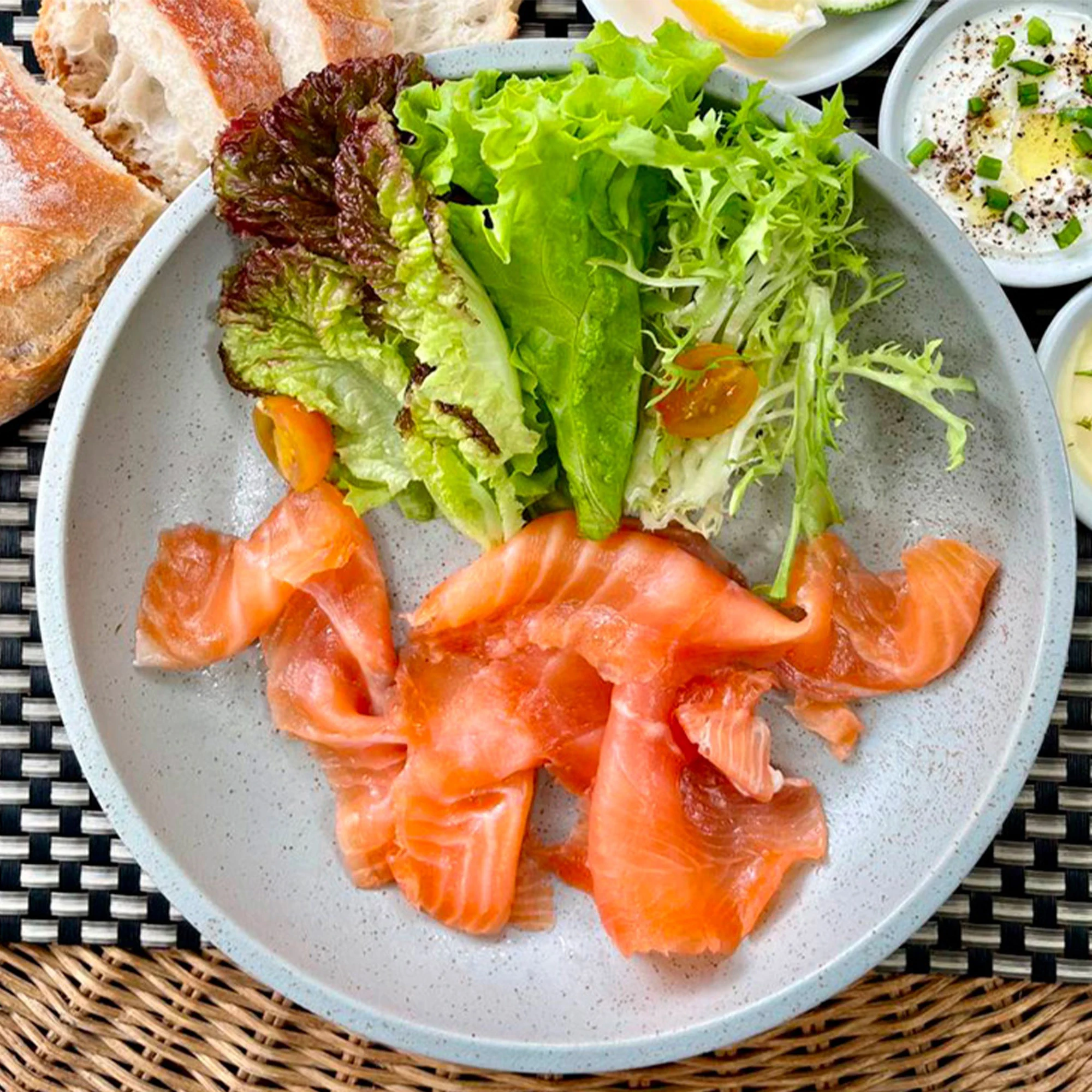 Salmon Gravlax