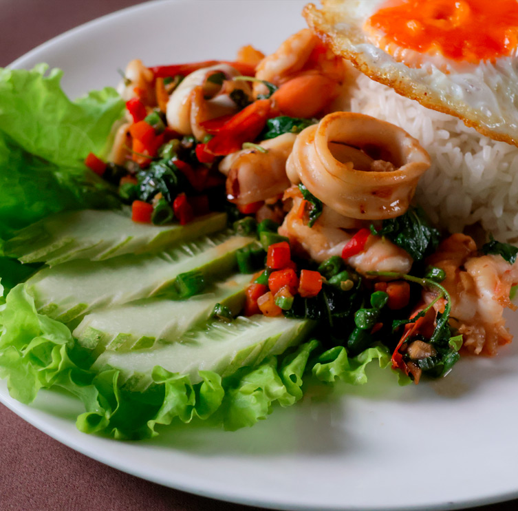 Stir-Fried Seafood spicy herbs